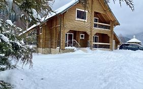 Chalet Four Seasons